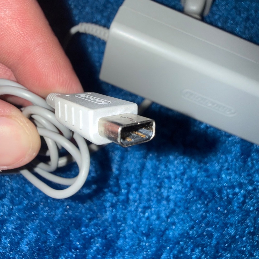 Nintendo Wii U GamePad AC Adapter Charger WUP-011 Genuine OEM Grey Tested - Picture 4 of 4
